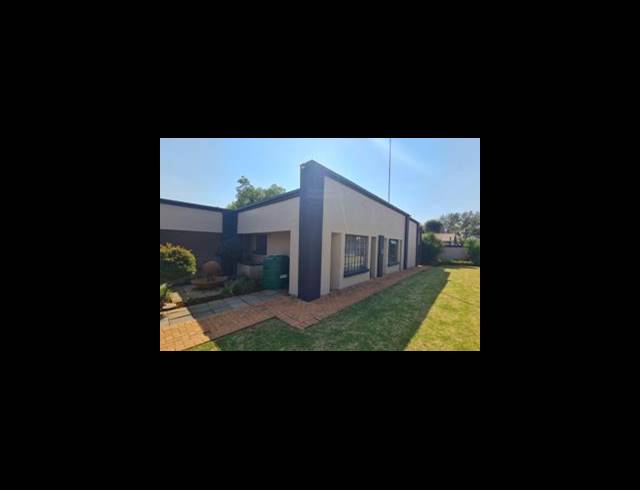 3 BEDROOM HOUSE FOR SALE IN KANONKOP